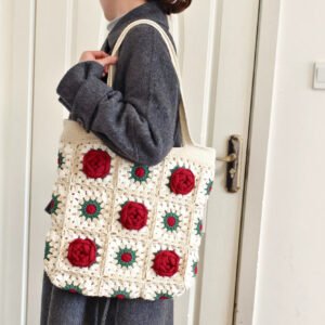 Crocheted Camellia Bag (1)