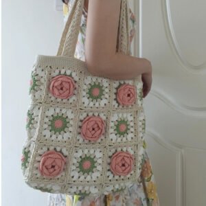 Crocheted Camellia Bag4